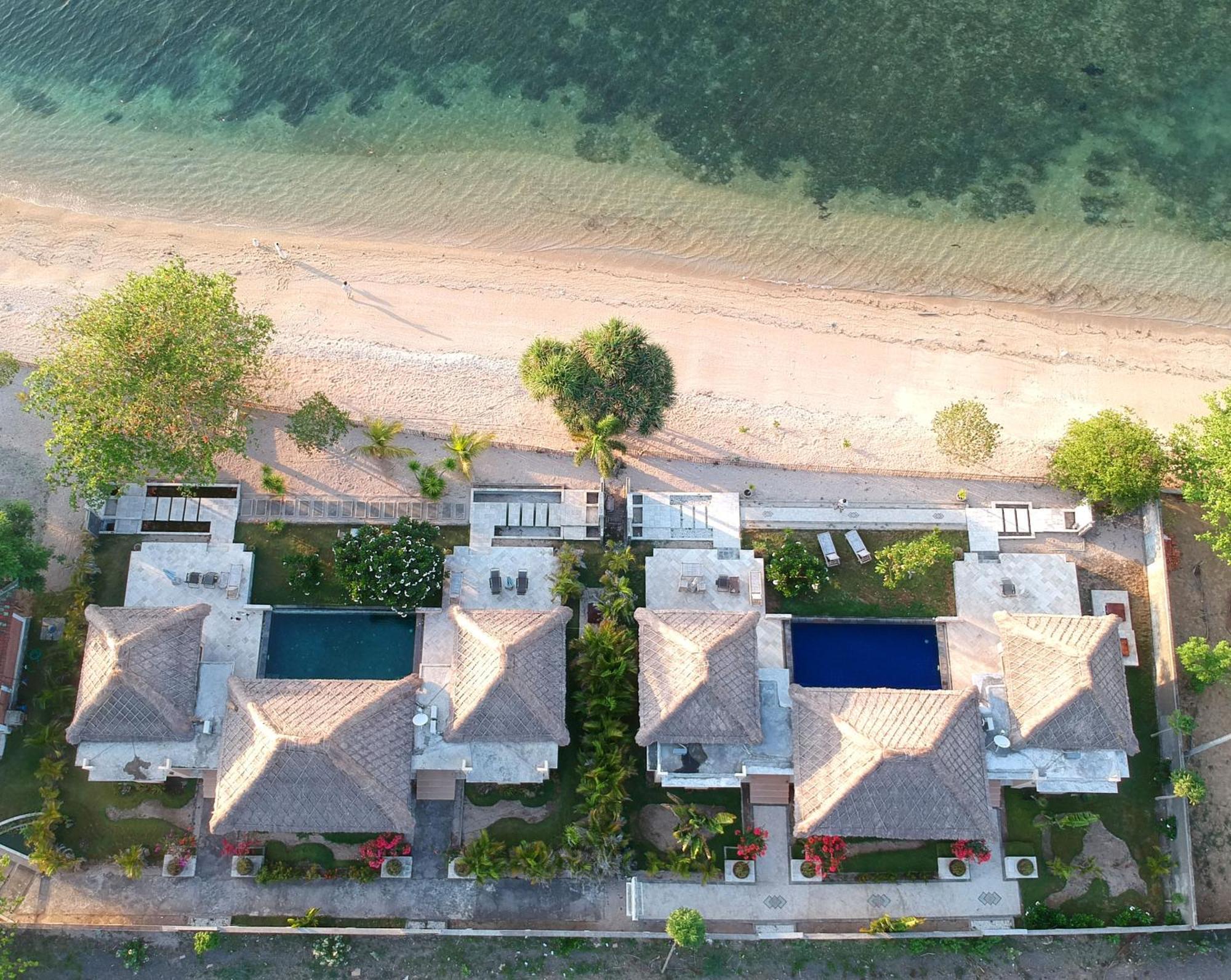 Star Sand Beach Resort Sekotong Luaran gambar