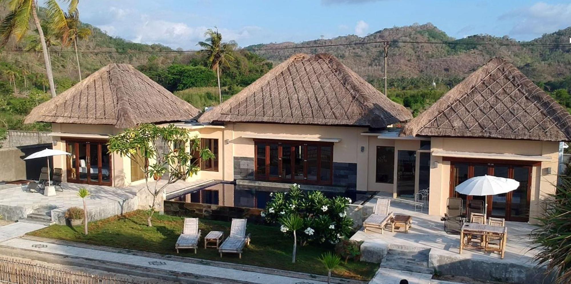 Star Sand Beach Resort Sekotong Luaran gambar
